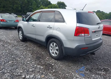 2013 Kia Sorento из США, поврежденный, VIN 5XYKTDA20DG347612